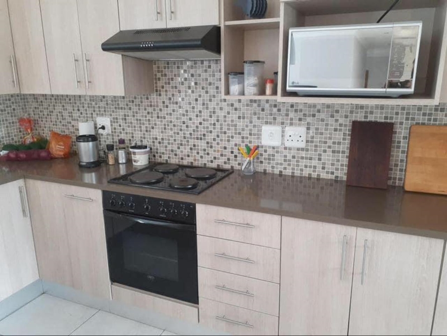 To Let 3 Bedroom Property for Rent in Kraaibosch Western Cape